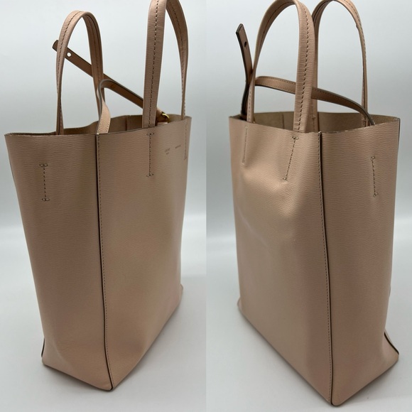 ❌SOLD❌Authentic Celine Cabas Vertical small tote with strap - Picture 14 of 16